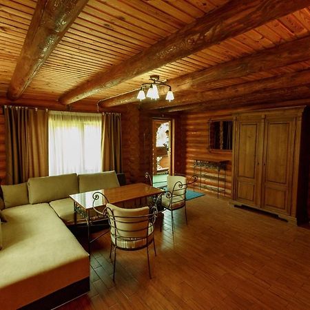 Lisova Kazka Hotel Szarvasháza Kültér fotó