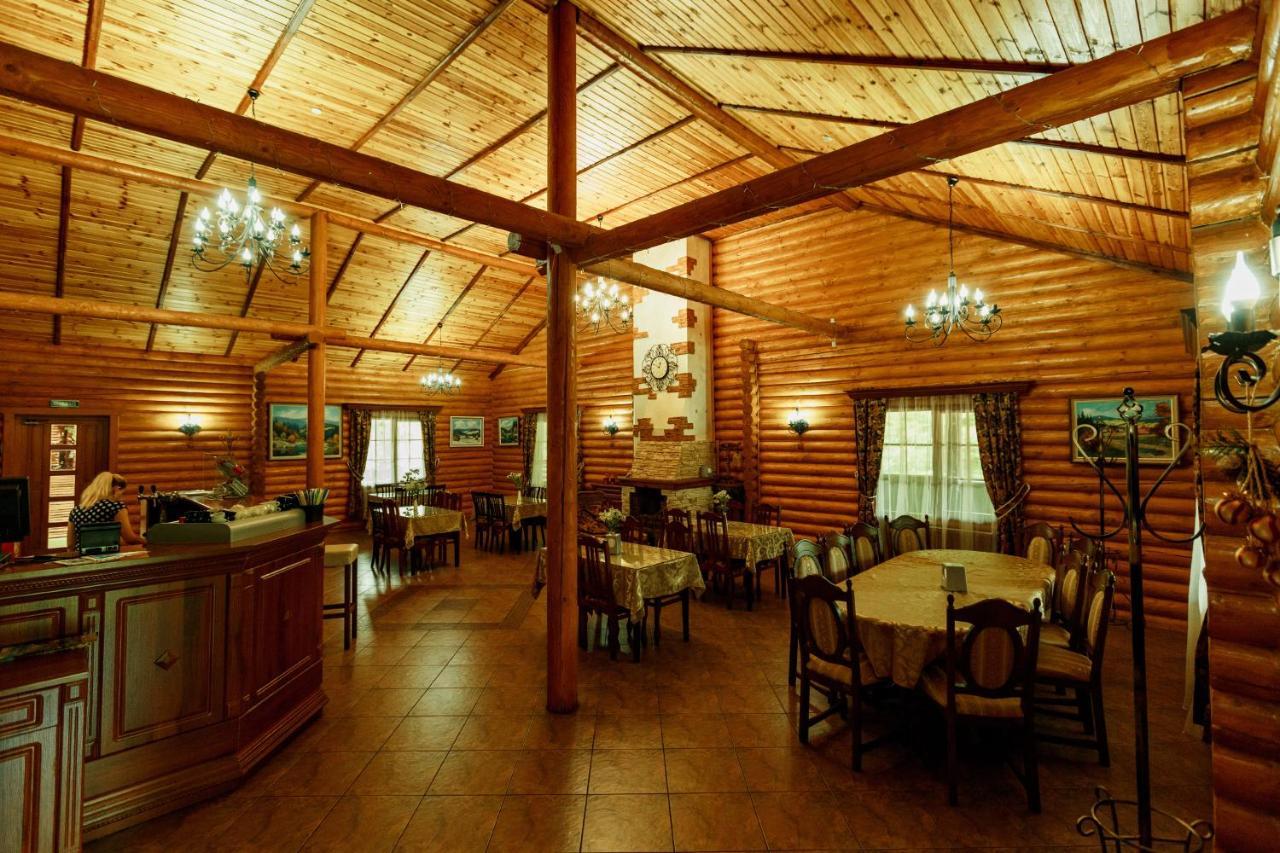 Lisova Kazka Hotel Szarvasháza Kültér fotó
