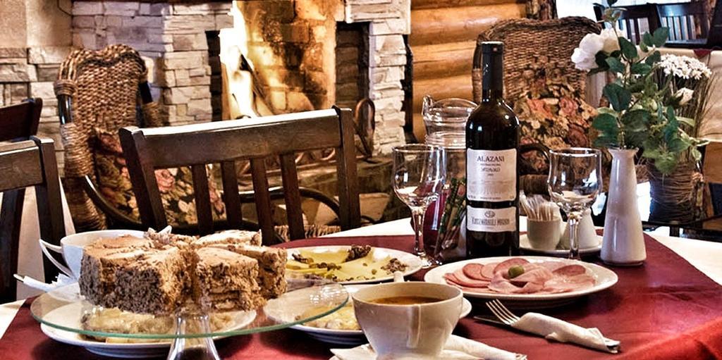 Lisova Kazka Hotel Szarvasháza Kültér fotó